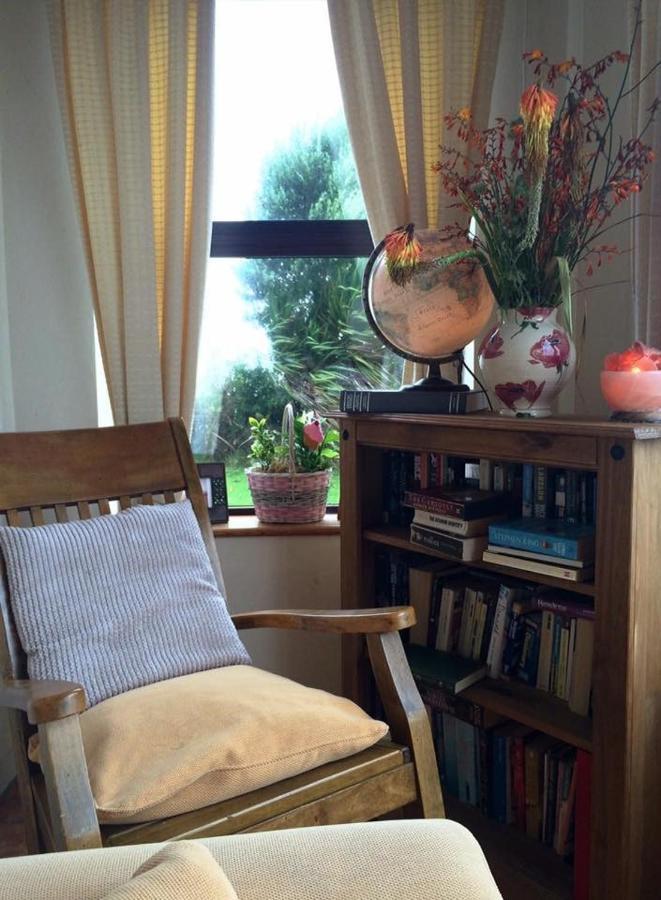 Coach House Lodge Rooms Lahinch Esterno foto