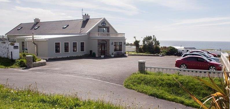 Coach House Lodge Rooms Lahinch Esterno foto